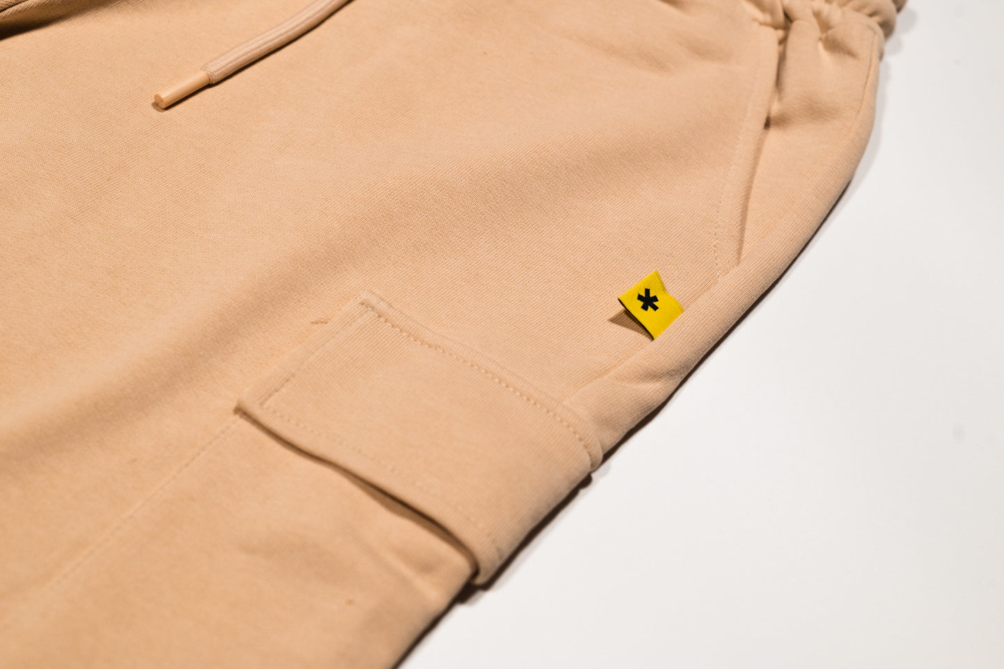 SUPERCULTURE Bermuda Cargo corto in felpa Over Fit Avorio