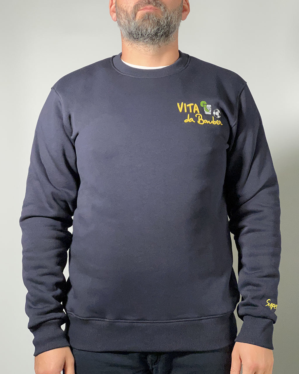 Felpa girocollo Superculture "VITA da Bomber"con ricamo - regular fit