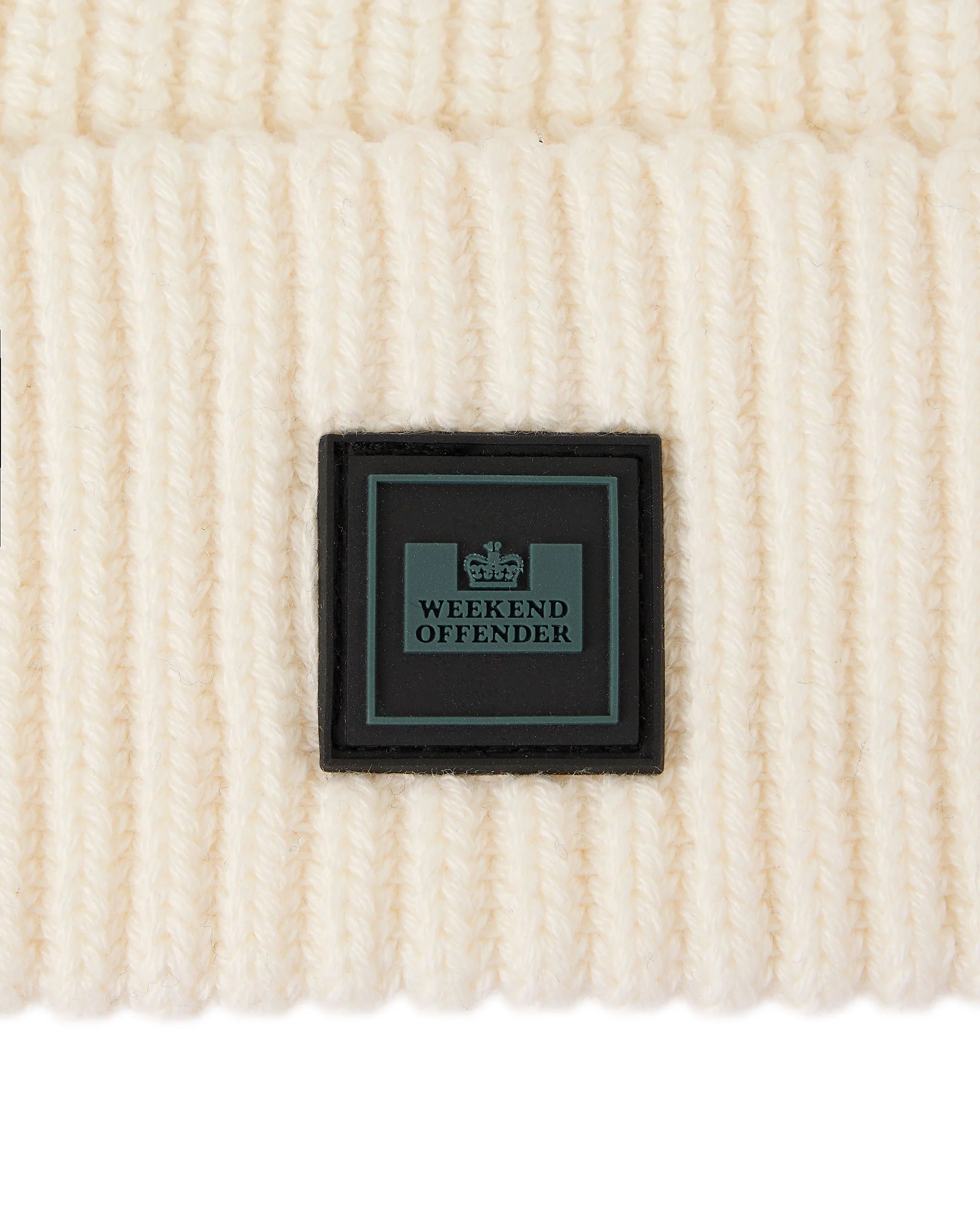 Berretto a coste Kettama avorio