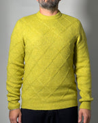 Maglione BLEND Giallo con Lavorazione a Rombi – Stile Moderno e Comfort Invernale