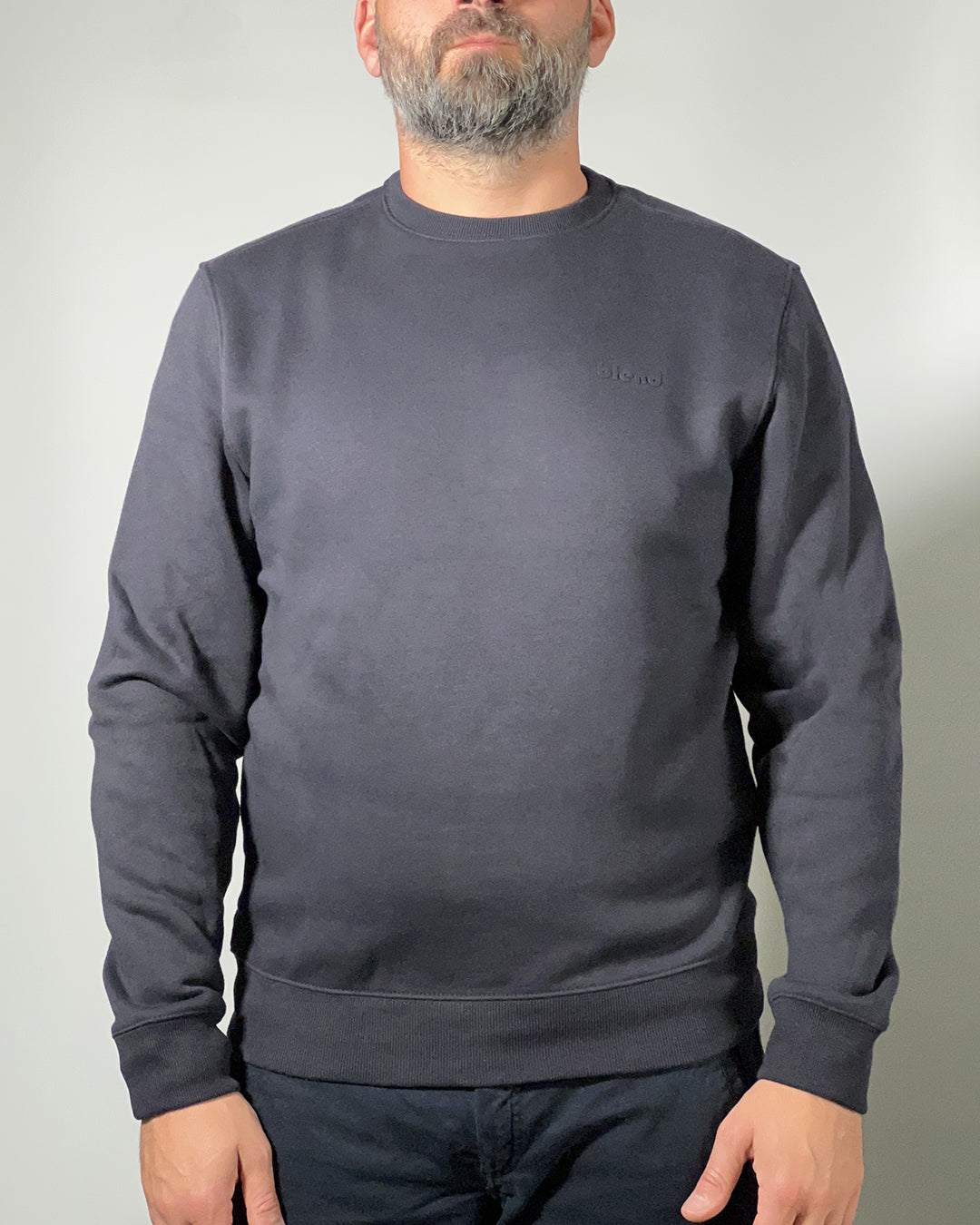 Felpa BLEND Blu Scuro Girocollo – Stile Minimal e Comfort