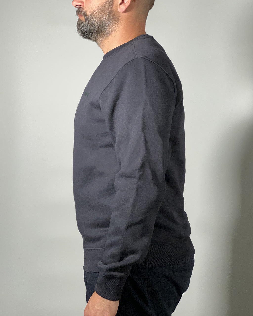 Felpa BLEND Blu Scuro Girocollo – Stile Minimal e Comfort