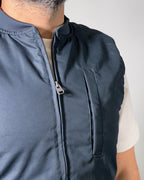 Gilet Uomo Blend Blu Navy – Design Minimal, Comfort Leggero e Stile Casual