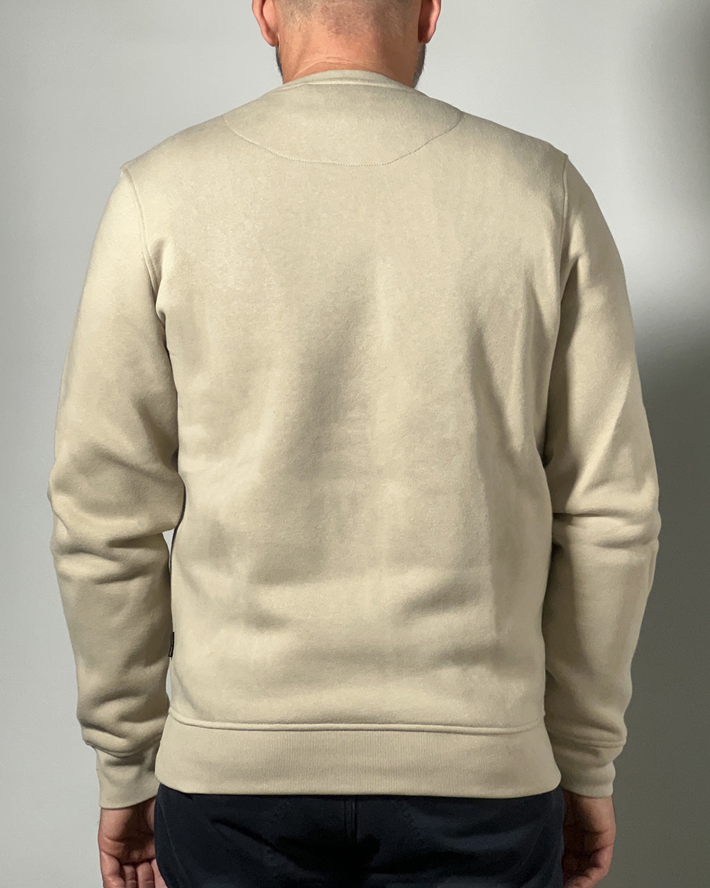 Felpa Uomo Blend Beige con Logo “B” Ricamato – Stile Casual