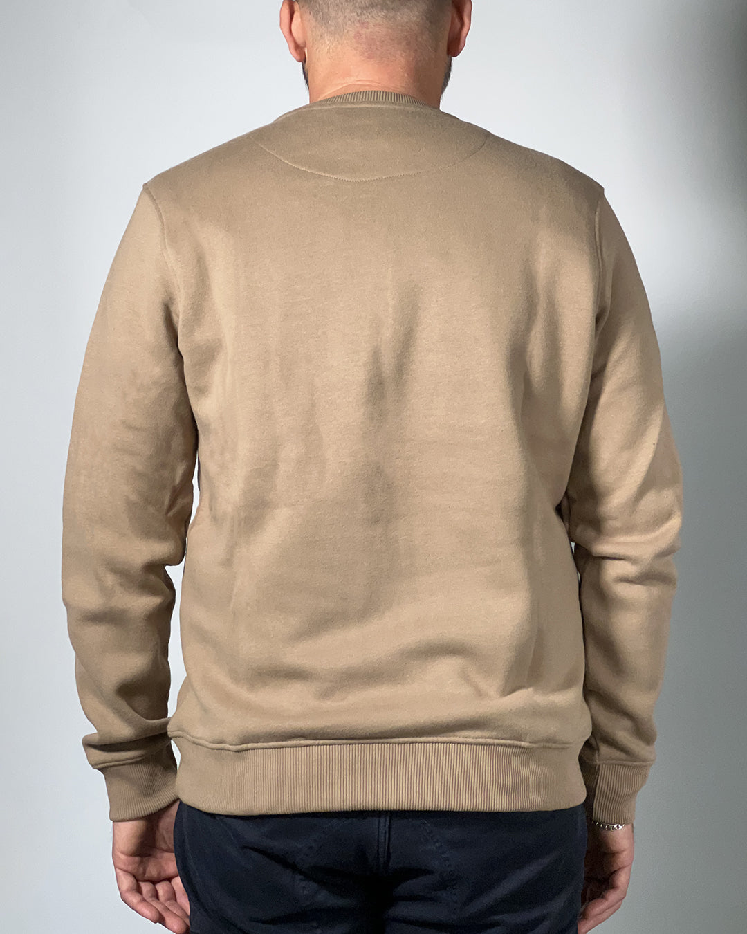 Felpa Girocollo BLEND Sabbia con Stampa Frontale – Stile Casual e Comfort Quotidiano