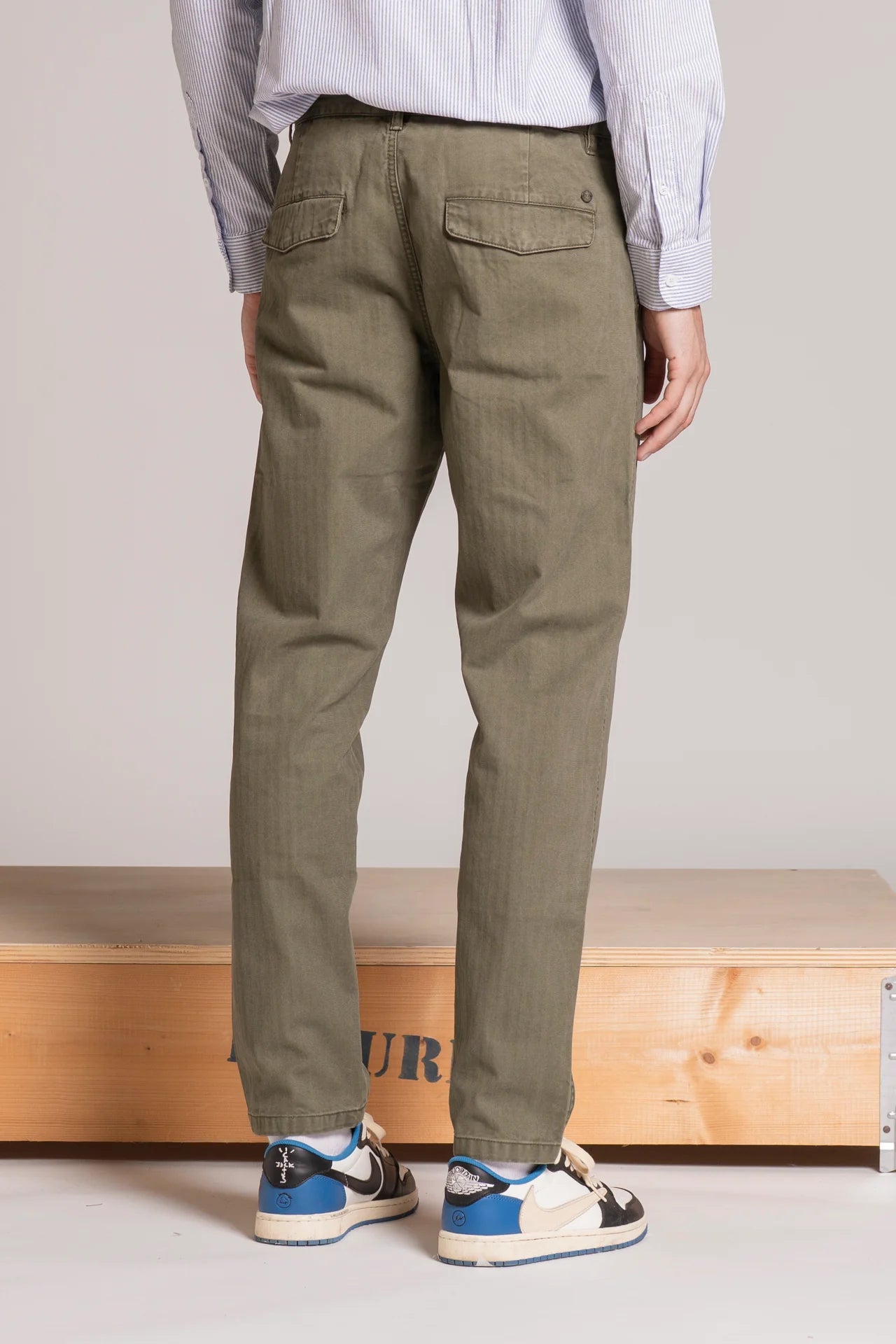 Pantalone Chino Impure Comfort Fit trama herringbone