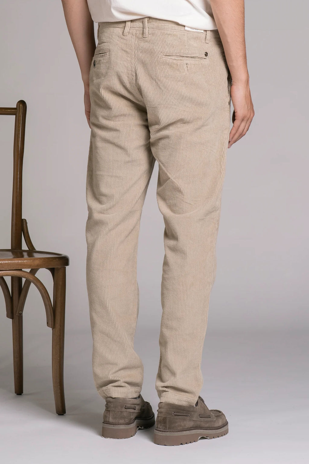 Pantalone Lungo Chino Impure a Coste in Velluto