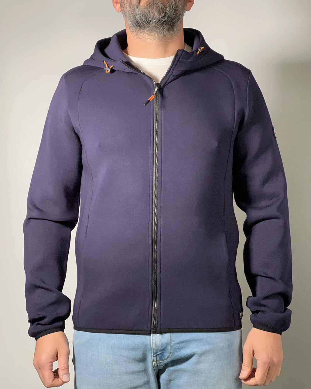 Felpa Uomo IN MY HOOD con Cappuccio e Zip – Stile Urban e Comfort Premium
