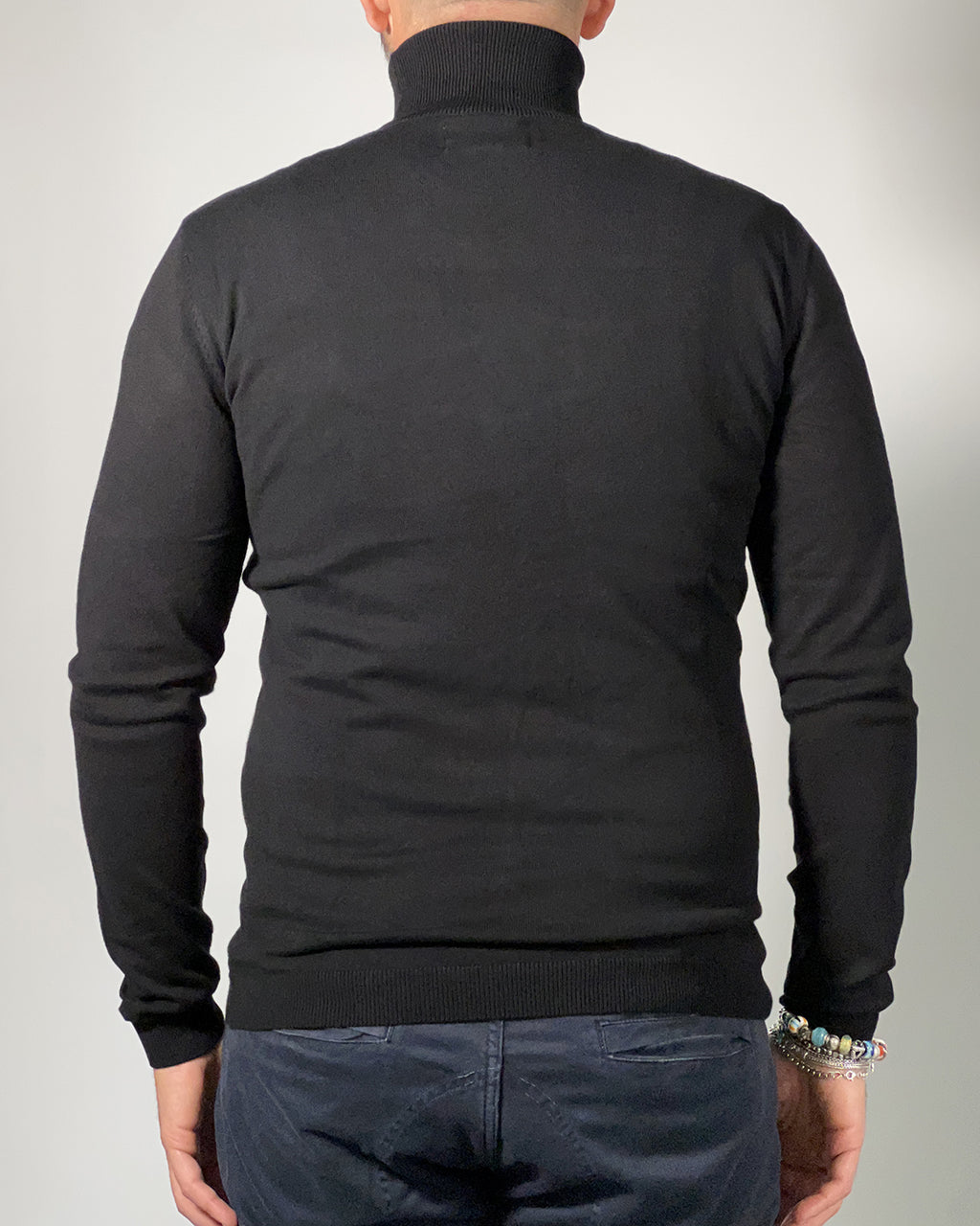 Maglione Dolcevita Uomo IN MY HOOD – Stile Elegante e Comfort Moderno