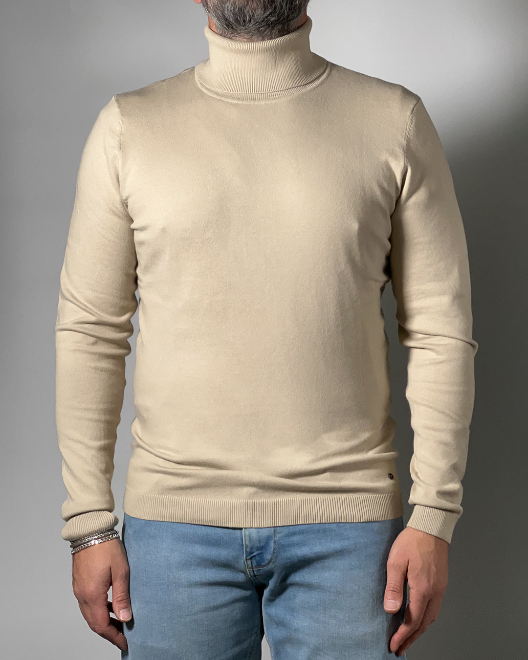 Maglione Dolcevita Uomo IN MY HOOD – Stile Elegante e Comfort Moderno