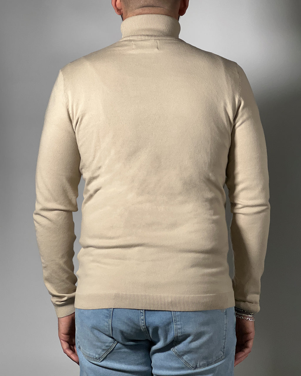 Maglione Dolcevita Uomo IN MY HOOD – Stile Elegante e Comfort Moderno