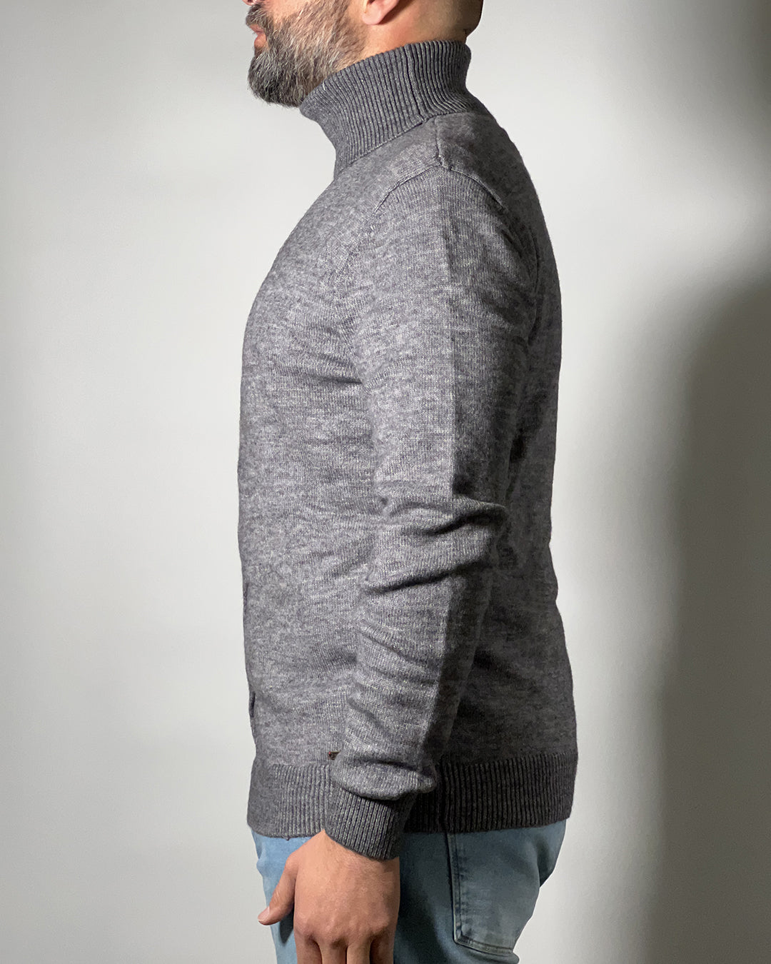 Maglione Dolcevita Uomo IN MY HOOD con Treccia Centrale