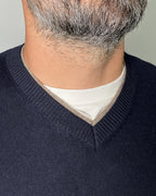 Maglione Uomo Censured Blu con Scollo a V – Stile Classico e Comfort