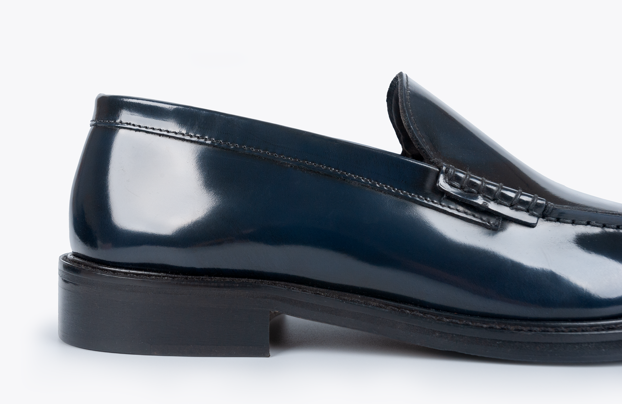 MUSTO ARTIGIANI Mocassino Blu in Pelle Lucida Abrasivata