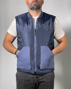 Giubbotto Smanicato Reversibile OVER/D – Due Stili in Uno