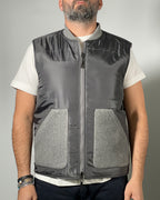 Giubbotto Smanicato Reversibile OVER/D – Due Stili in Uno