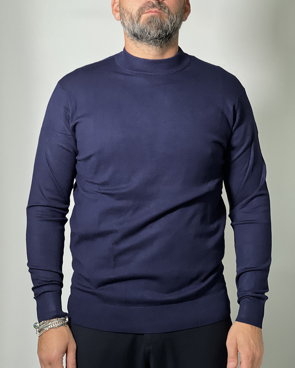 Lupetto OVER/D in maglia fine – Look Moderno e Versatile