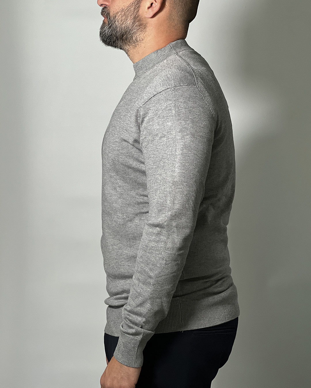 Lupetto OVER/D in maglia fine – Look Moderno e Versatile