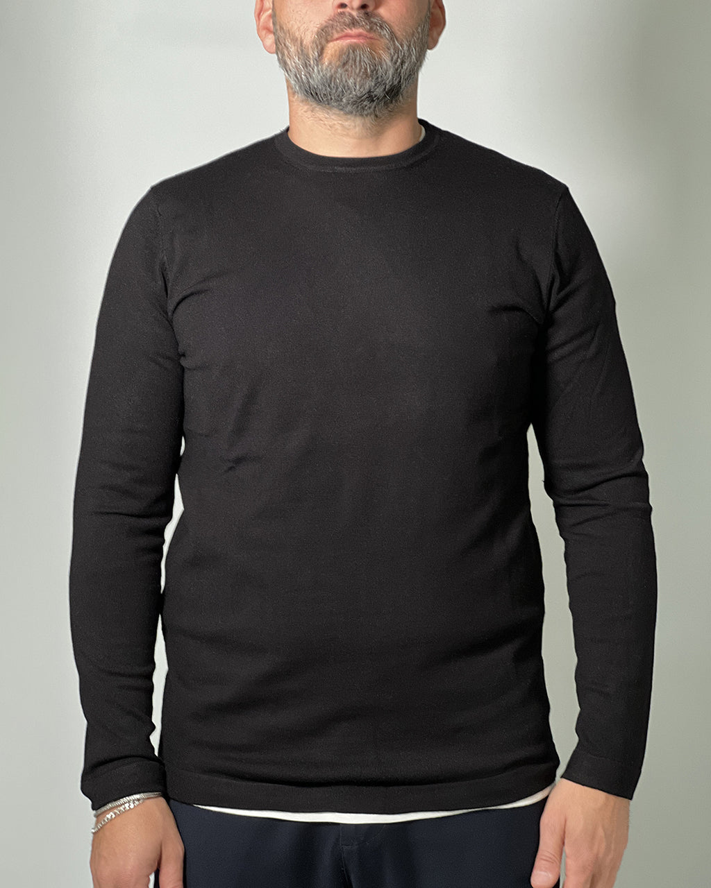 Maglione OVER/D Nero Girocollo Straight Fit