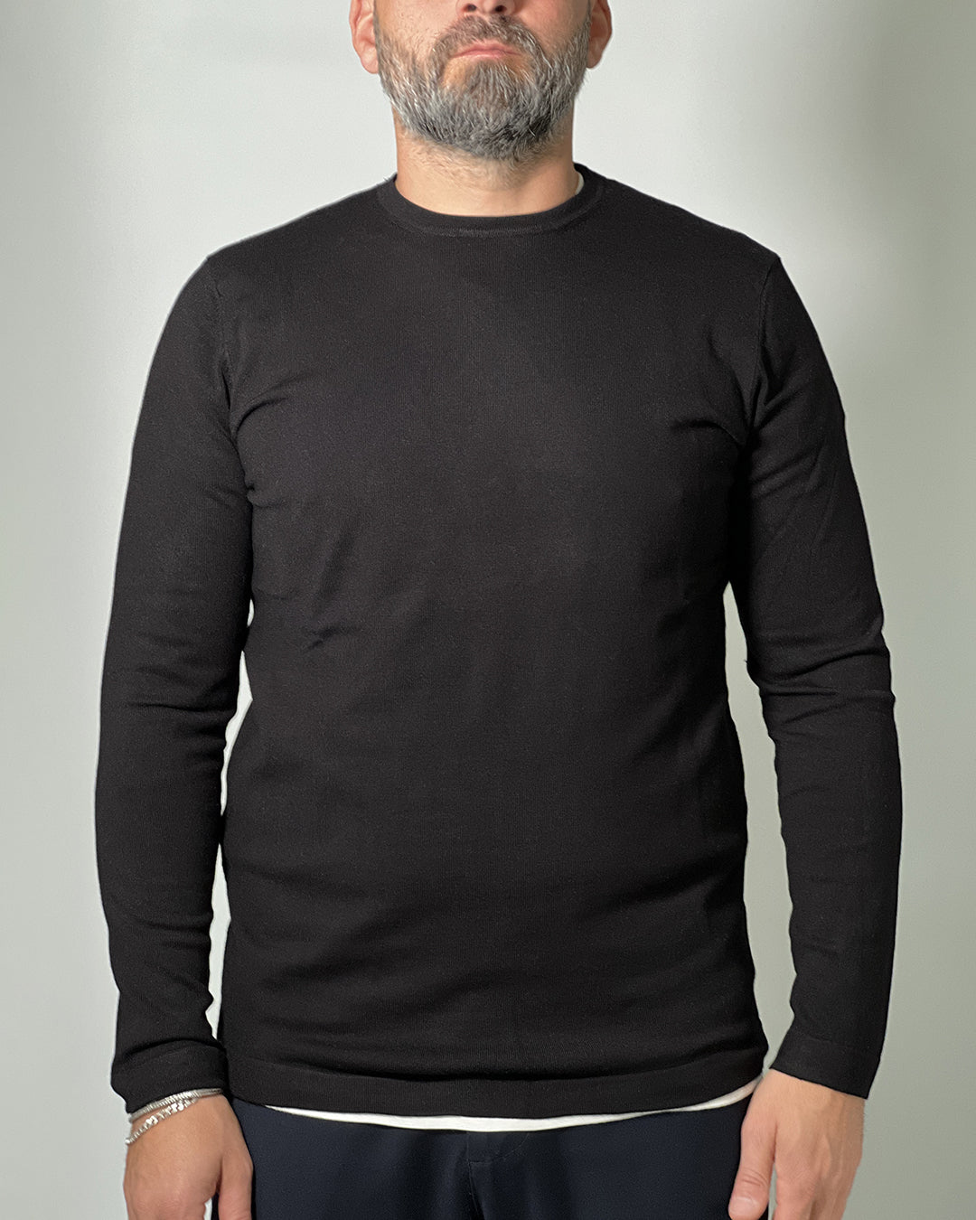 Maglione OVER/D Nero Girocollo Straight Fit