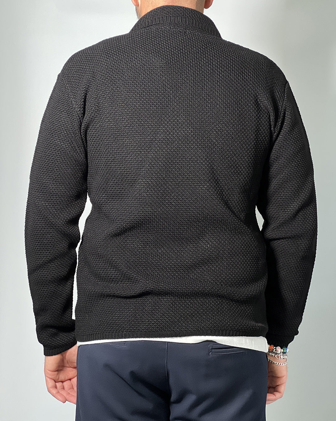 Giacca Cardigan Doppio Petto OVER/D Nera – Eleganza e Comfort in Stile Contemporaneo