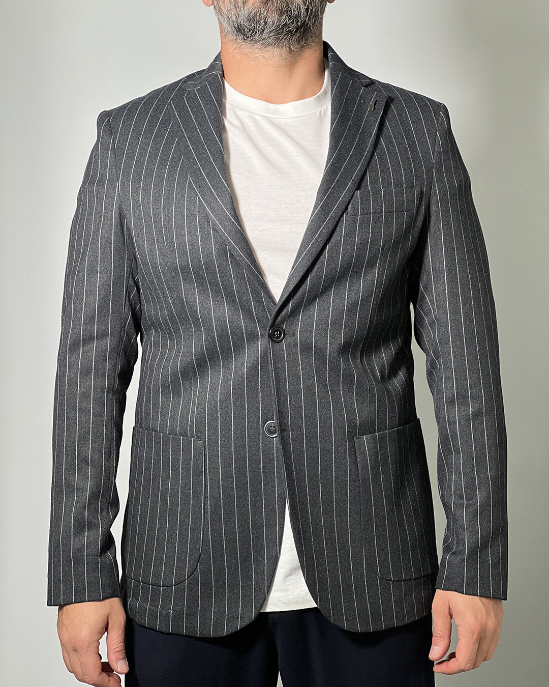 Giacca 2 Bottoni OVER/D – Stile e Comfort di Alta Qualità