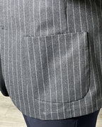 Giacca 2 Bottoni OVER/D – Stile e Comfort di Alta Qualità