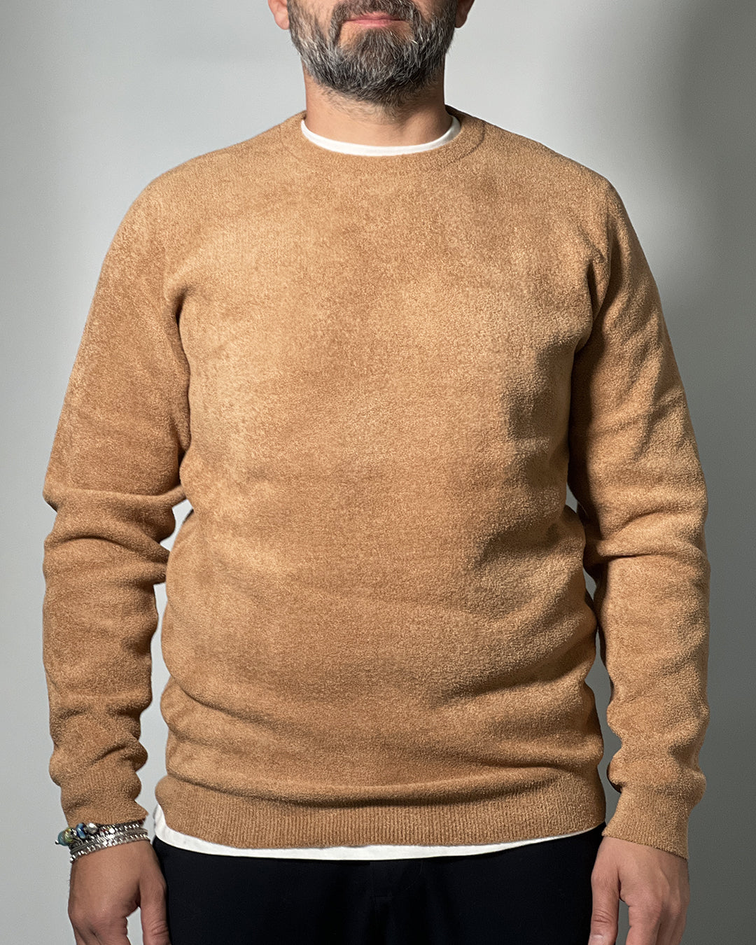 Maglione OVER/D Effetto Spugna – Comfort e Morbidezza per Tutti i Giorni