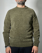 Maglione in Ciniglia OVER/D Girocollo – Stile Morbido e Comfort per la Stagione Fredda