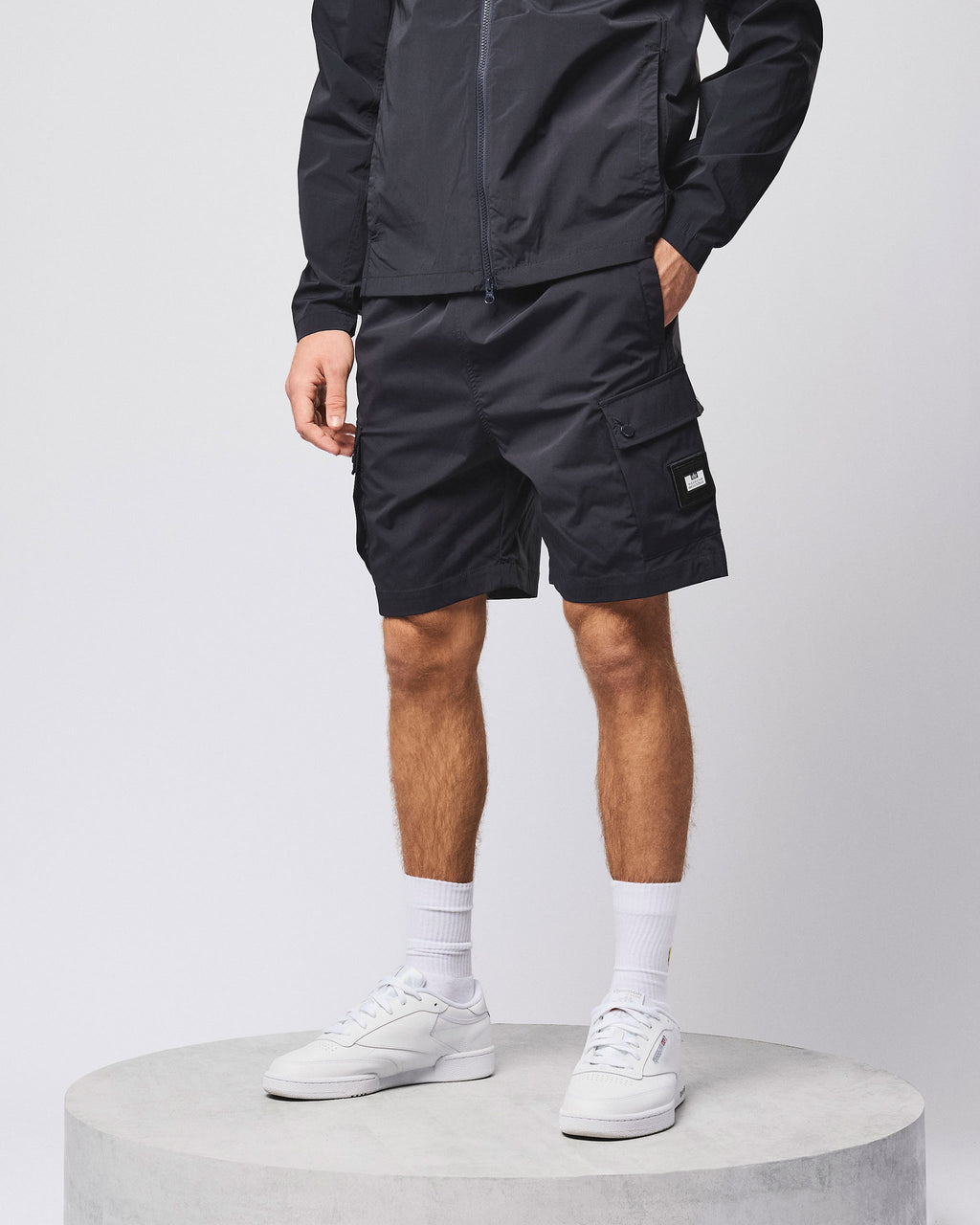 Bermuda Uomo Weekend Offender Baraki Cargo in Tessuto Tecnico Leggero