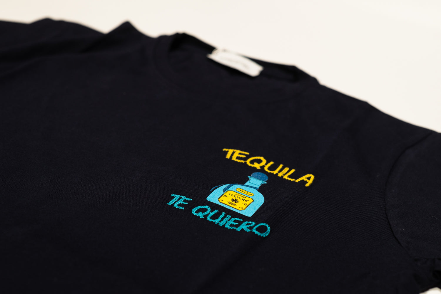 SUPERCULTURE T-shirt Bianca con stampa e ricamo catenella TEQUILA TE QUIERO - regular fit