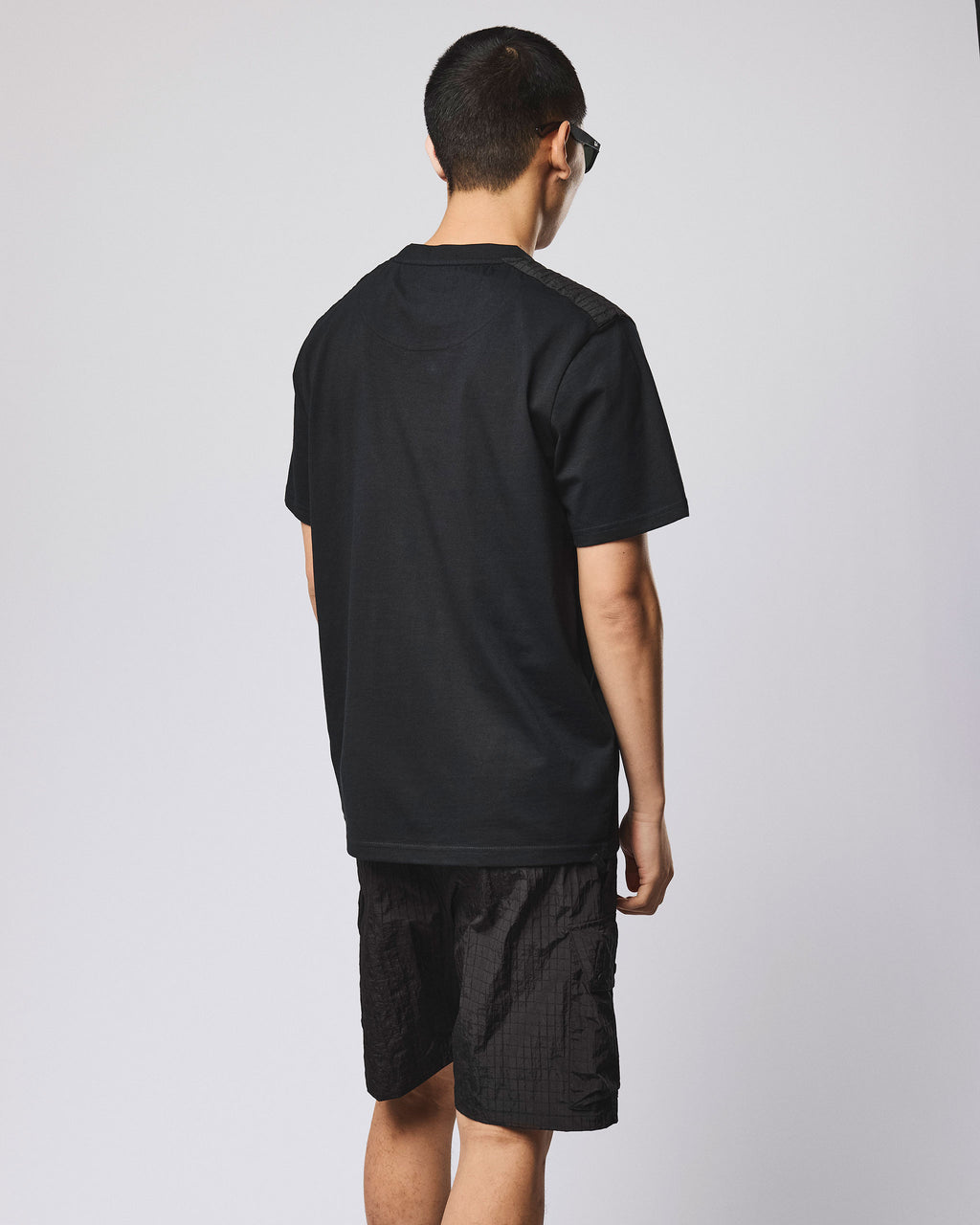 T-Shirt Uomo Weekend Offender Garcia con Dettagli in Nylon Ripstop
